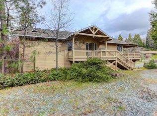 10568 Manzanita Dr, Grass Valley, CA 95945