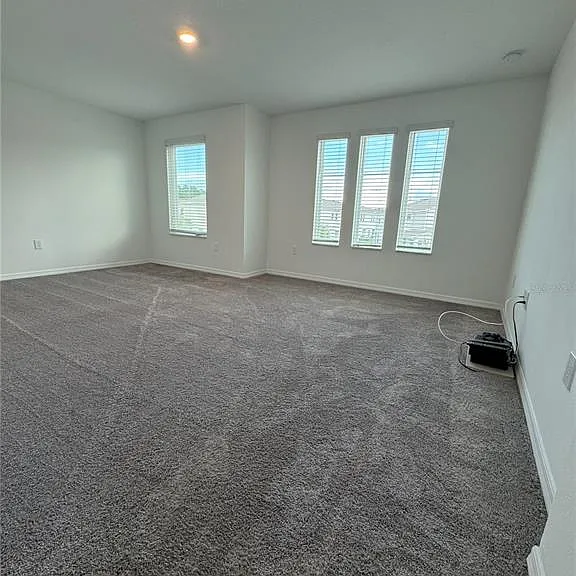 3370 Beaute Dr — Photo 7