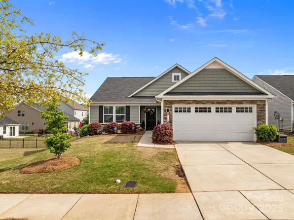 550 Cherry Blossom Ave NW, Concord, NC 28027