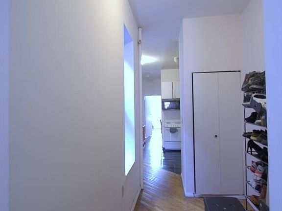 2nd image of 212 E 90th St APT 5ER