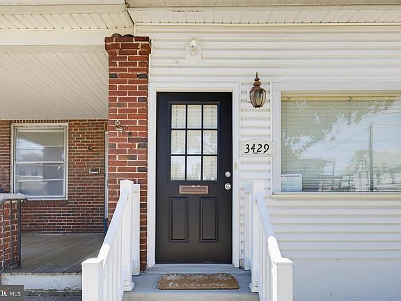 5th image of 3429 Derry St