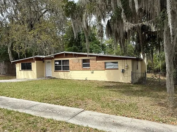 139 Venus Ln, Orange Park, FL 32073