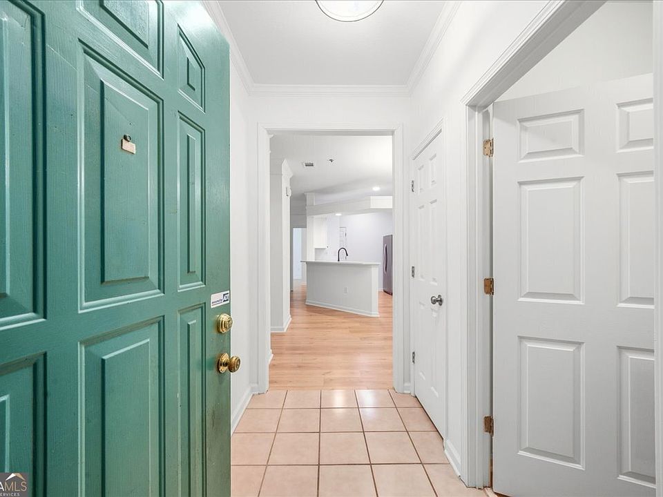 1st image of 1217 Whitshire Way