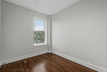 Rented by Rennit Inc.