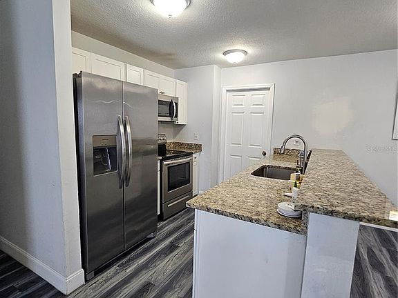 5th image of 2312 E 22nd Ave