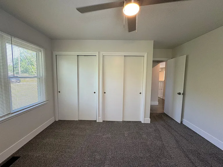 6550 S Old Village Rd — Photo 25