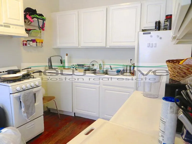 32 Edgerly Rd #3 — Photo 5