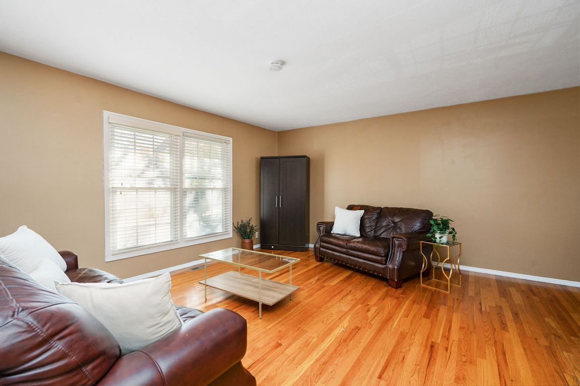 next background image