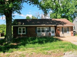 2013 Sugarloaf Dr, Dupo, IL