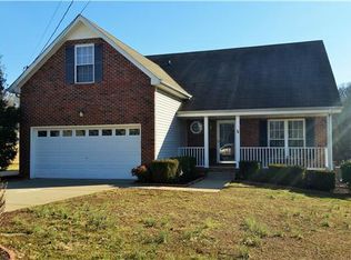 1405 Buchanon Dr, Clarksville, TN