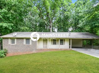 3338 Mansfield Ln, Snellville, GA 30039