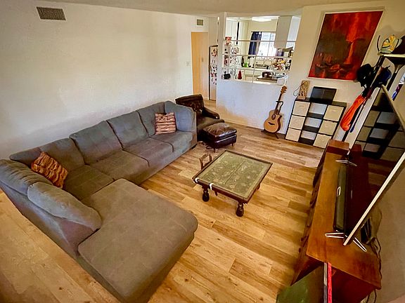 4th image of 7367 Sandalwood Dr