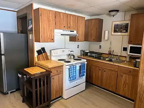 1 bed, 900 sqft, $1,150 — Photo 2