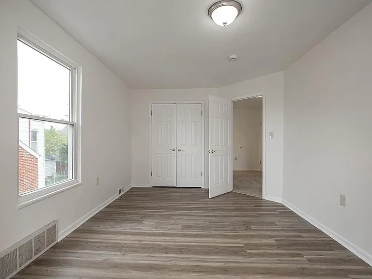 18619 Arrowhead Ave — Photo 11