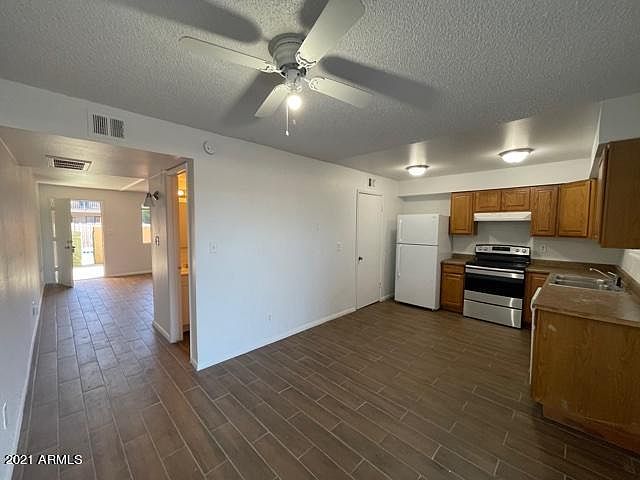 1st image of 6565 N 19th Ave APT 43
