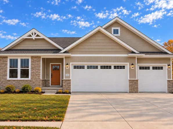 Moh 95 Gambrel Dr, Howell, MI 48843