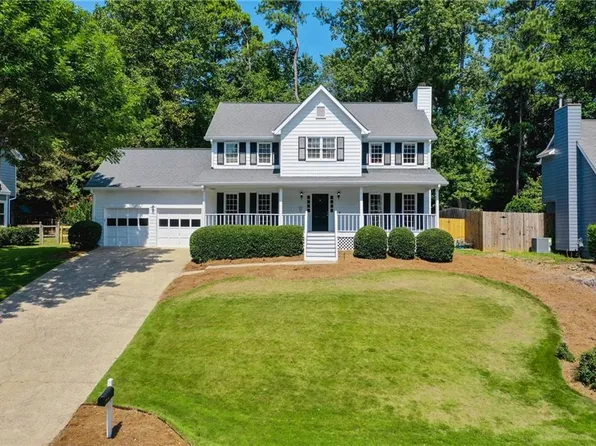 9320 Brumbelow Crossing Way, Johns Creek, GA 30022