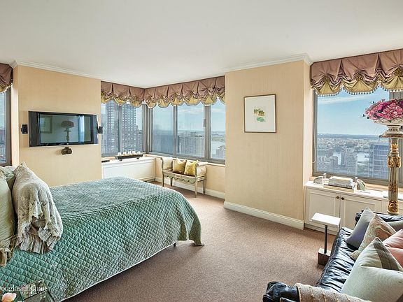 2nd image of 300 E 85th St APT 3405
