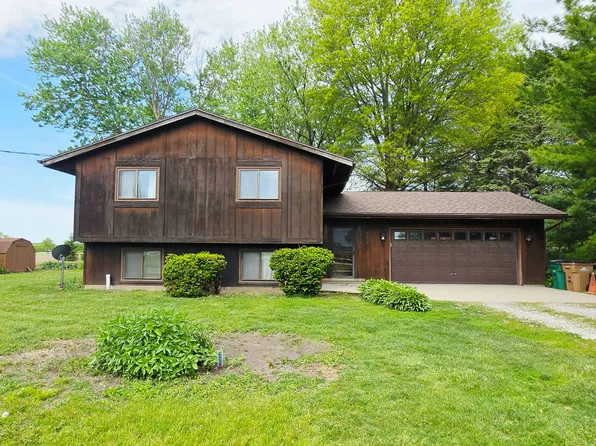 7460 SE 52nd St, Carlisle, IA 50047