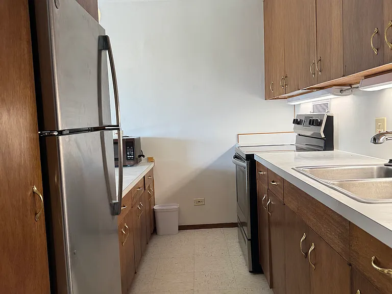 1511 Nuuanu Ave #1128 — Photo 6