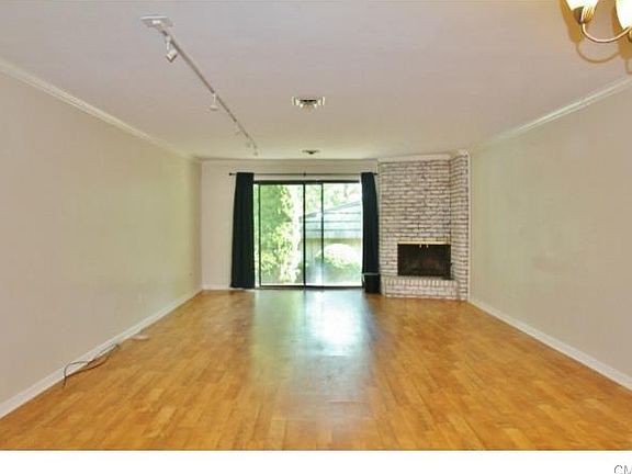 2nd image of 90 Gillies Ln