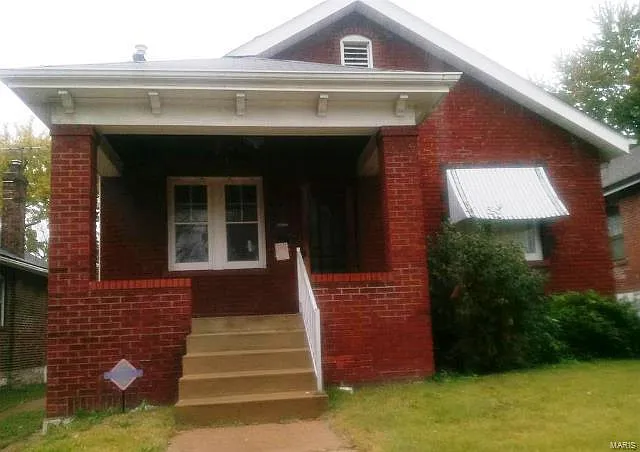 6151 Lalite Ave photo 1