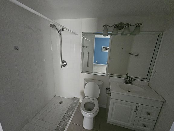 5th image of 145 Sheffield F #F