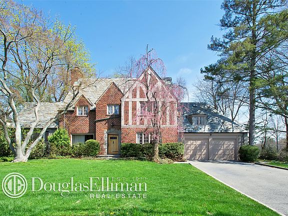 3rd image of 195 Beech St