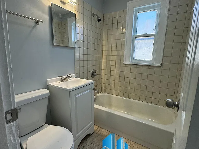 1115 W 150th St #2 — Photo 11