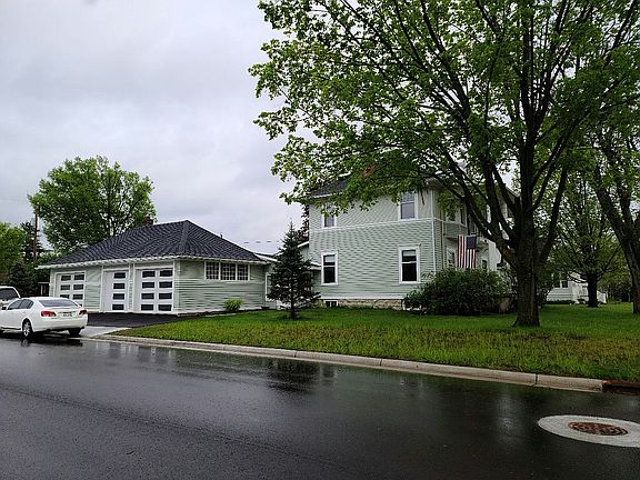 New curb gutter sidewalks