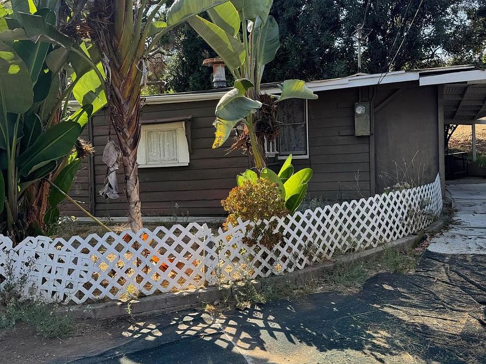1st image of 517 Valley Dr