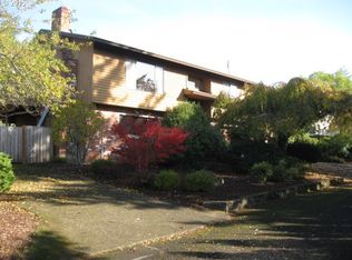 11957 SE Valley View Ter, Happy Valley, OR 97086