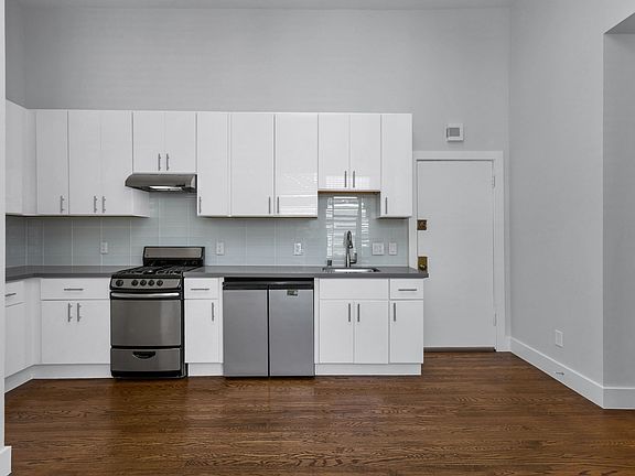5th image of 1025 Steiner St #57726986