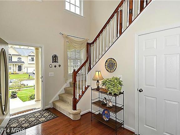 3rd image of 15141 Santander Dr