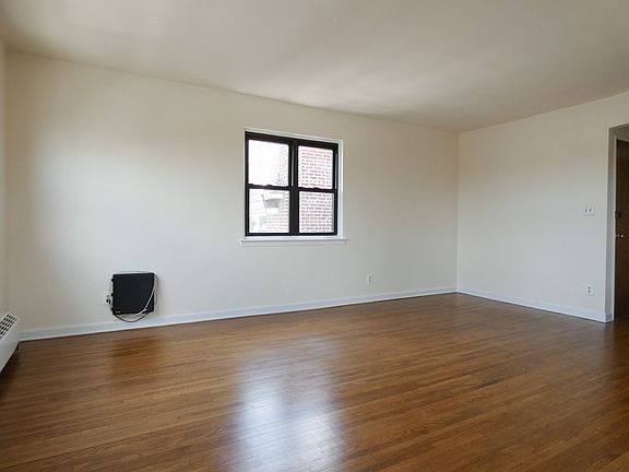 3rd image of 46-02 28th Ave #2
