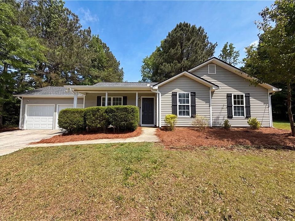 1st image of 385 Southern Trace Dr