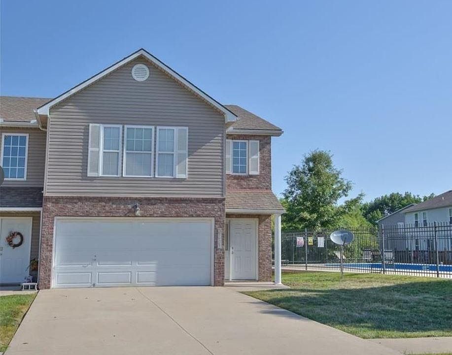 3181 NW Gateway Dr, Blue Springs, MO 64015 Zillow
