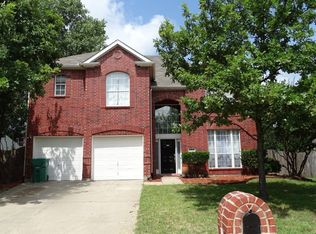 6704 Alderbrook Dr, Denton, TX 76210