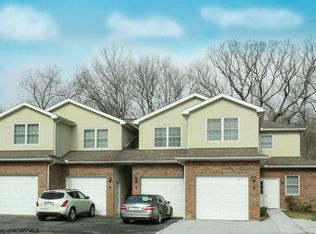 111 Mountain Golf Dr, Morgantown, WV 26508