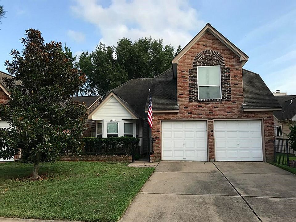 1st image of 11727 Meadowchase Dr
