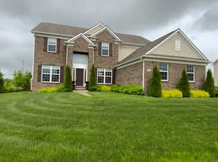3331 Mallard Ln, Lake Orion, MI 48360