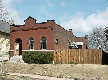 1st image of 4855 Goethe Ave