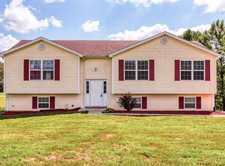 31 Gaines Farm Rd, Brandenburg, KY 40108