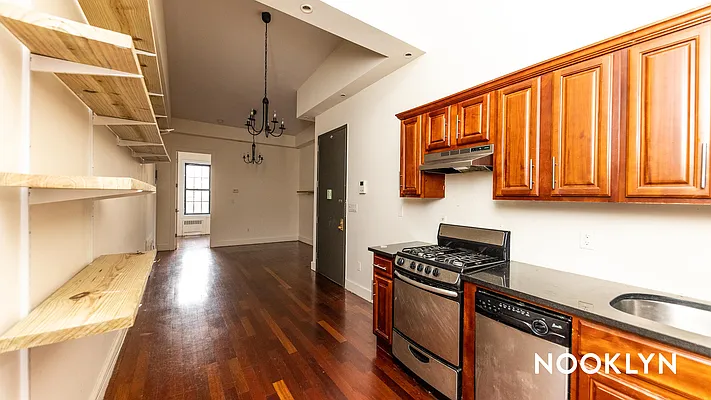 Rented by Nooklyn NYC LLC | media 12