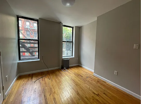 Rented by Compass | media 2