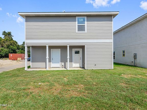 5th image of 961 Tule Ln