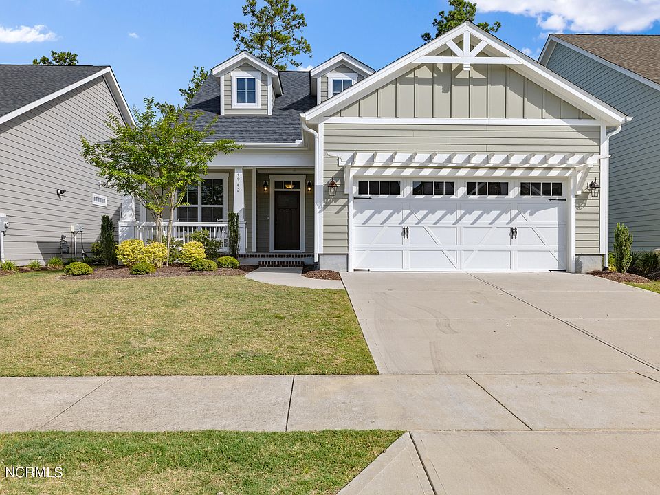 1st image of 4942 Glen Garden Circle