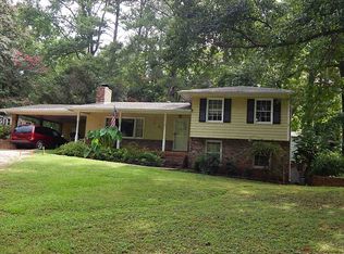 3280 Stonewall Tell Rd, Atlanta, GA 30349