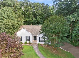 4435 Montrose Dr, Cumming, GA 30028