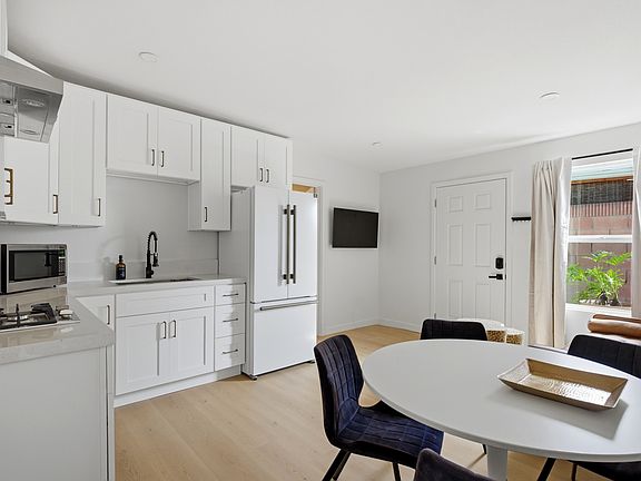 4th image of 9231 Morrill Ave #1/2